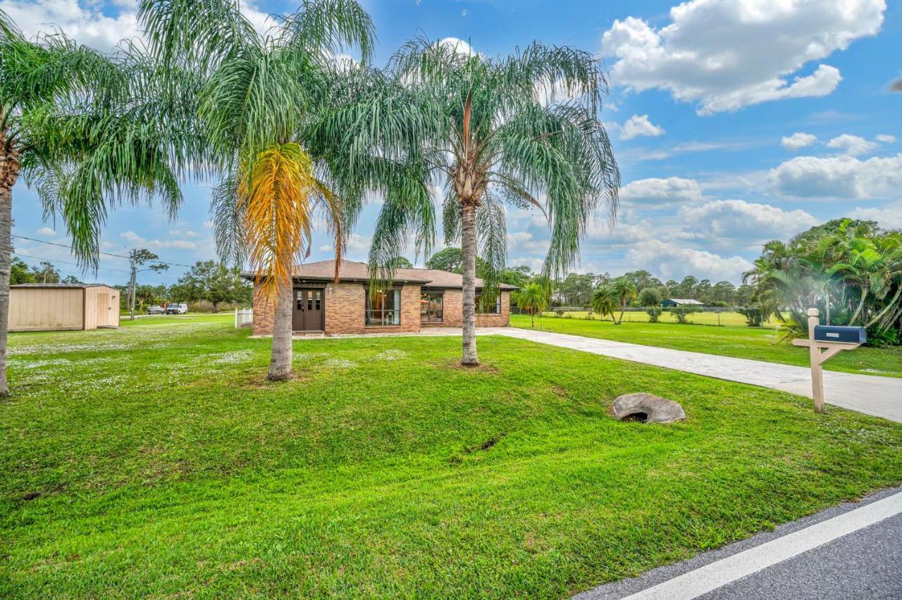 Private Oasis Home With Amazing Heated Pool, Tiki Bar & More! Fort Pierce Exterior photo